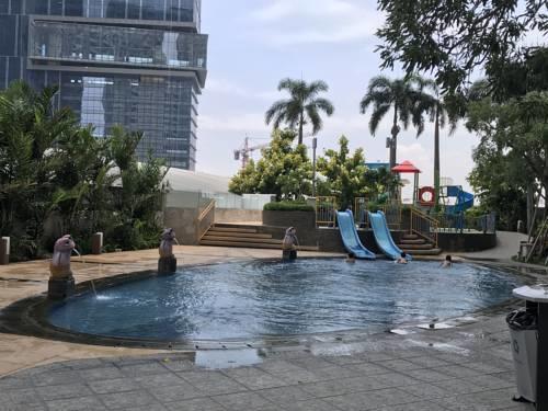 סוראבאיה Cosmy Orchard Apartment מראה חיצוני תמונה